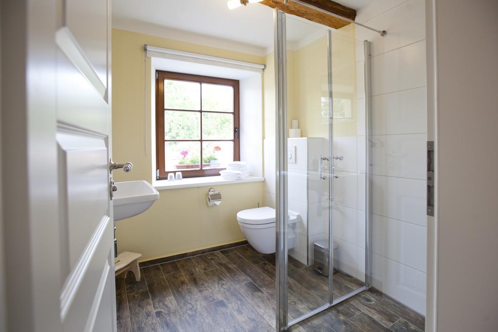 Pension Alte Schmiede Zabeltitz Quarto foto